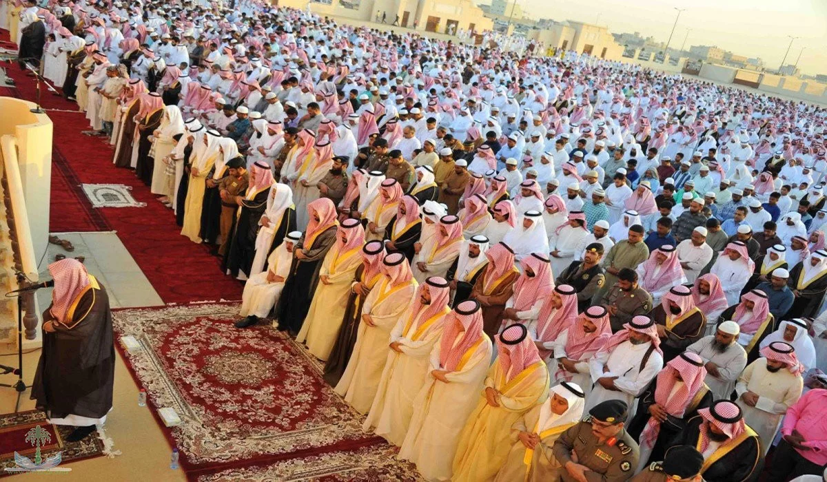 كل عام وأنتم بخير.. موعد صلاة عيد الفطر 2023 في السعودية والإمارات