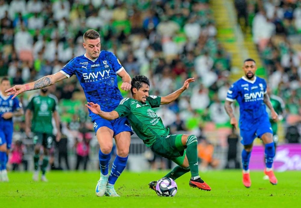 الهلال يهدد عرش الأهلي التاريخي