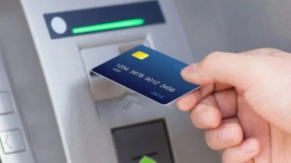 رسائل ومكالمات تهدد الحساب البنكي 4 أساليب يعتمدها الهاكرز في الاحتيال الإلكتروني 2 رسائل ومكالمات تهدد الحساب البنكي