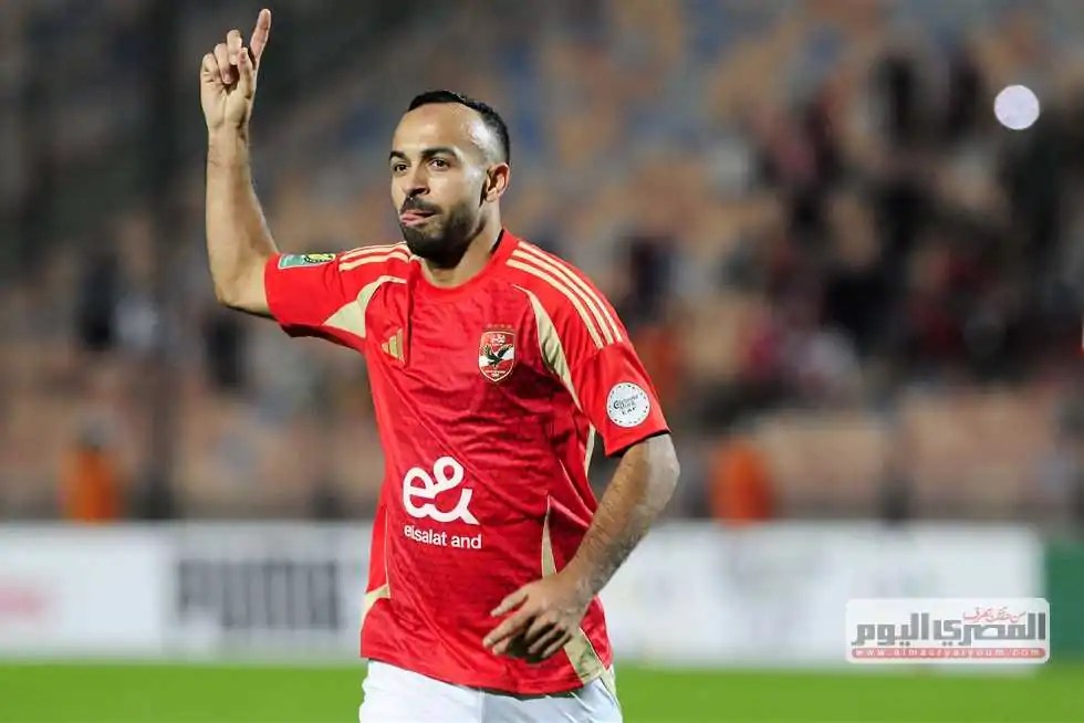 حكم المحكمة على المتهم بالنصب على أفشة لاعب النادي الأهلي وأول رد من محامي رجل الأعمال 3 رجل الأعمال المتهم بالنصب على اللاعب أفشة