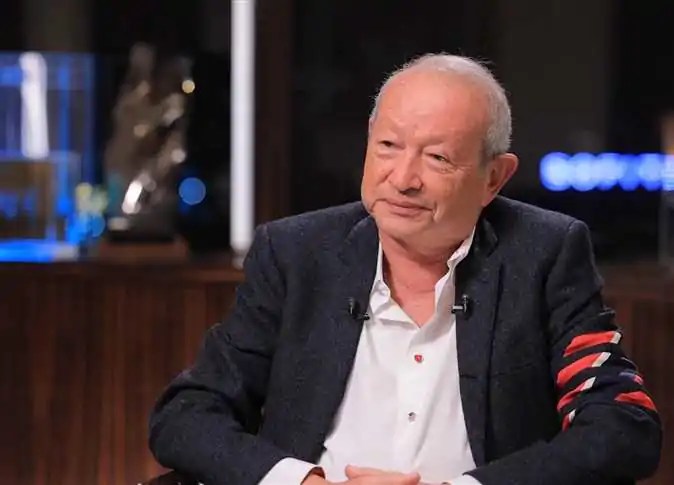 ساويرس يحسم الجدل بعد تصريحاته عن الجيش المصري محبتي وتقديري للمؤسسة العسكرية لا لبس فيهما 3 ساويرس يرفض التأويلات المغرضة