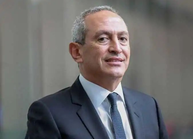 رجل الأعمال نجيب ساويرس يوضح حقيقة شرائه عمارات بوسط البلد قبل إقرار قانون الإيجار القديم 5 ناصف ساويرس