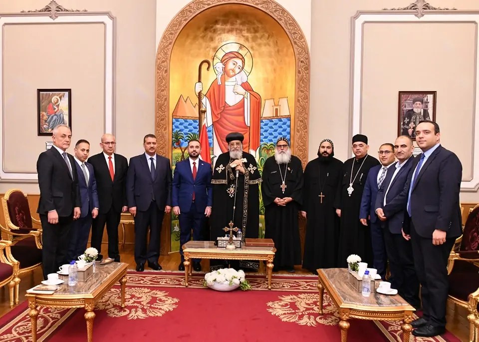 بالصور تفاصيل لقاء البابا تواضروس الثاني مع أربعة من الآباء الأساقفة بالمقر البابوي 6 البابا تواضروس الثاني يستقبل وزير الأوقاف العراقي