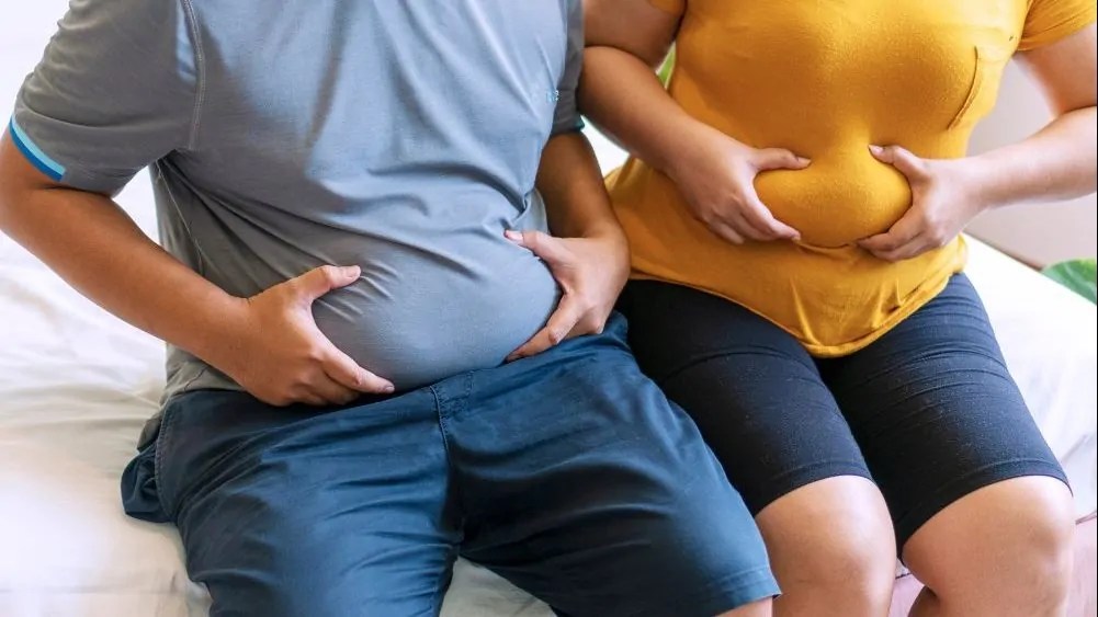 5 مشروبات فعالة لحرق دهون البطن عند تناولها على معدة فارغة وفقدان الوزن بسرعة 4 حرق دهون البطن