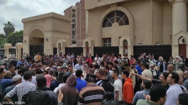 7شائعات تتعلق بقضية طفل دمنهور وما هي حقيقتها بشأن المحافظ ووالد الطفل والمربية والمديرة 2 7شائعات تتعلق بقضية طفل دمنهور