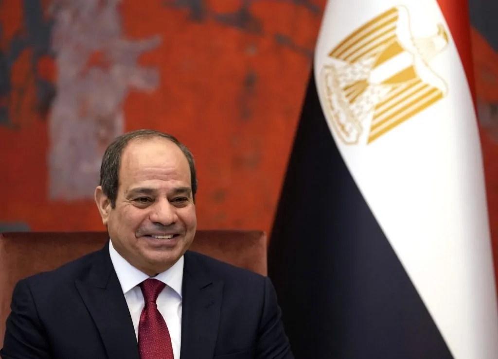 اعرف معايير الرئيس السيسي في اختيار المعلم خلال اجتماع بوزير التعليم 4 الرئيس السيسي