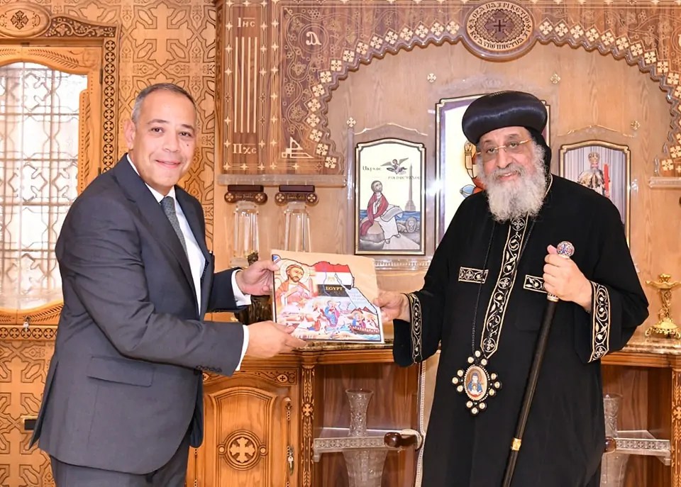 بالصور تفاصيل لقاء البابا تواضروس بالسفير المصري الجديد في قبرص ووفدًا سياحيًّا من ألمانيا والسفير المصري الجديد بهولندا 2 لقاء البابا تواضروس بالسفير المصري الجديد في قبرص