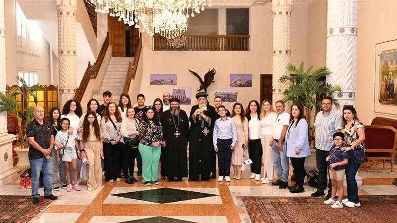 بالصور تفاصيل لقاء البابا تواضروس بالسفير المصري الجديد في قبرص ووفدًا سياحيًّا من ألمانيا والسفير المصري الجديد بهولندا 3 لقاء البابا تواضروس بوفد سياحيًّا من ألمانيا