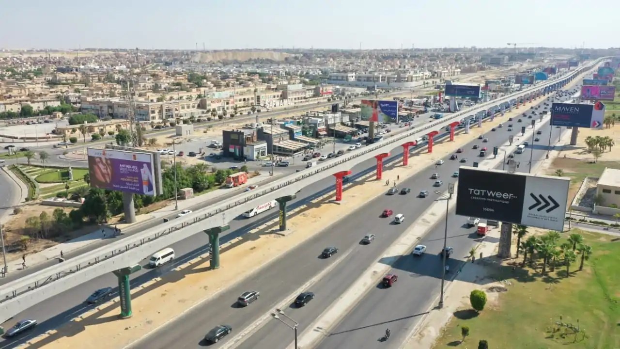 وزارة النقل تكشف عن مسار المونوريل من العاصمة الإدارة ليصل لمدينة نصر وموعد التشغيل 2 محطات المونوريل ب6 أكتوبر
