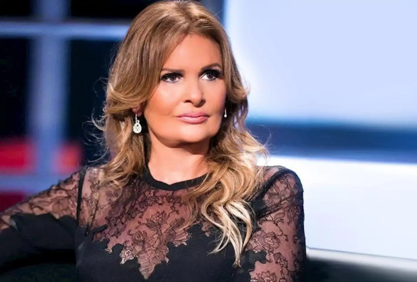 يسرا تدافع عن بوسي شلبي كانت الروح التي ساندت محمود عبدالعزيز حتى النهاية 2 يسرا