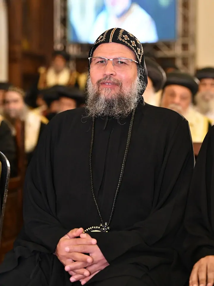 سيامة نيافة الأنبا بقطر