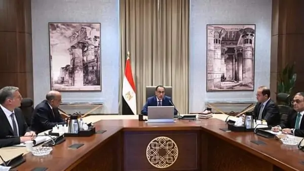 الرئيس السيسي يصدر تكليفات و5 قرارات هامة للحكومة ورجال كبار الدولة 6 قرارات هامة للحكومة