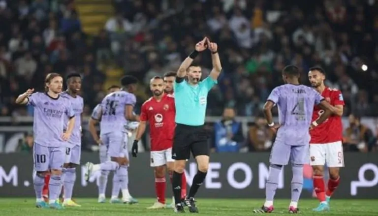 سيتم تطبيقها لأول مرة كأس العالم للأندية 2025 بقواعد جديدة ركنية فى 8 ثواني 4 كأس العالم للأندية 2025
