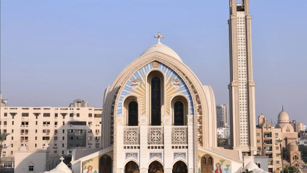 قصة القديس مار اقلاديوس الأمير الكنيسة تحتفل بتذكار استشهاد العظيم في الامراء 5 الكنيسة القبطية الأرثوذكسية