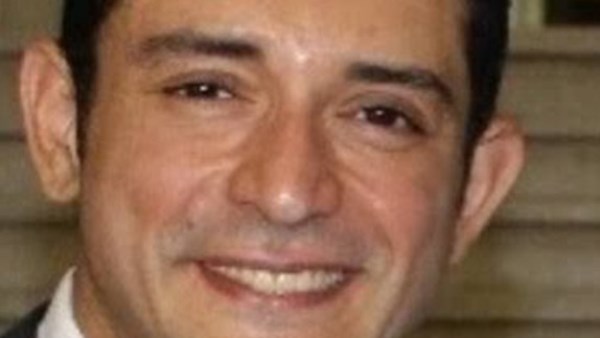 المحكمة تصدر قرار عاجل بشأن نقل ملكية أسهم الراحل أحمد الدجوي بشركة دار العربية لهذا الشخص 4 نقل ملكية أسهم الراحل أحمد الدجوي