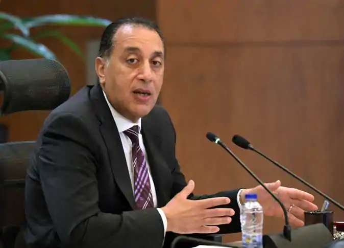 الرئيس السيسي يصدر تكليفات و5 قرارات هامة للحكومة ورجال كبار الدولة 2 رسالة مهمة إلى الحكومة