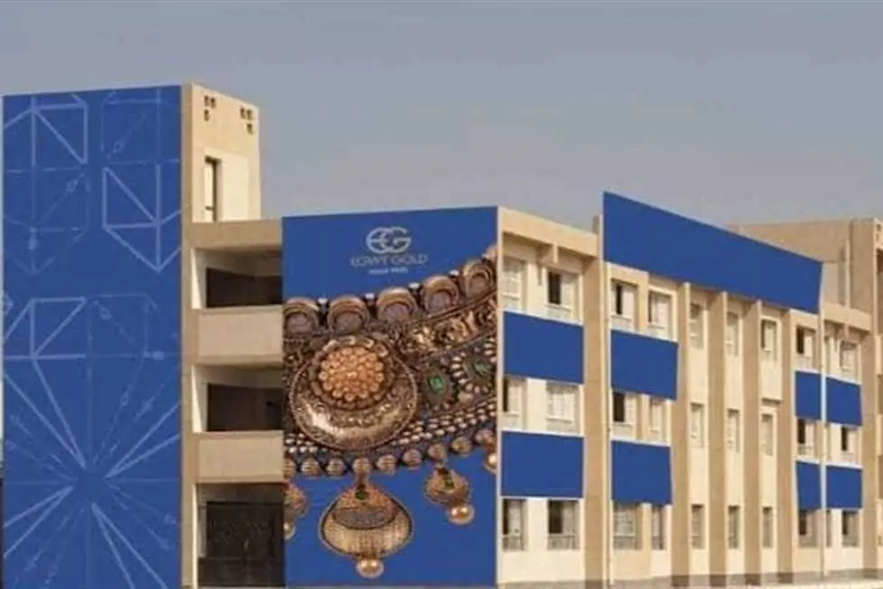 عقب الشهادة الإعدادية تعرف على الأوراق المطلوبة وشروط القبول في مدرسة الذهب و المجوهرات 2025 2 مدرسة المجوهرات والذهب