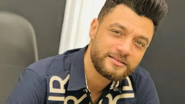 وفاة الفنان أحمد عامر