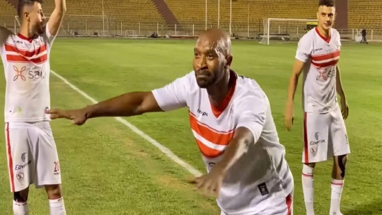 شيكابالا يودع الملاعب ويعتزل رسميا نهاية مشوار أسطوري مع الزمالك بعد 20 سنة 3 شيكابالا
