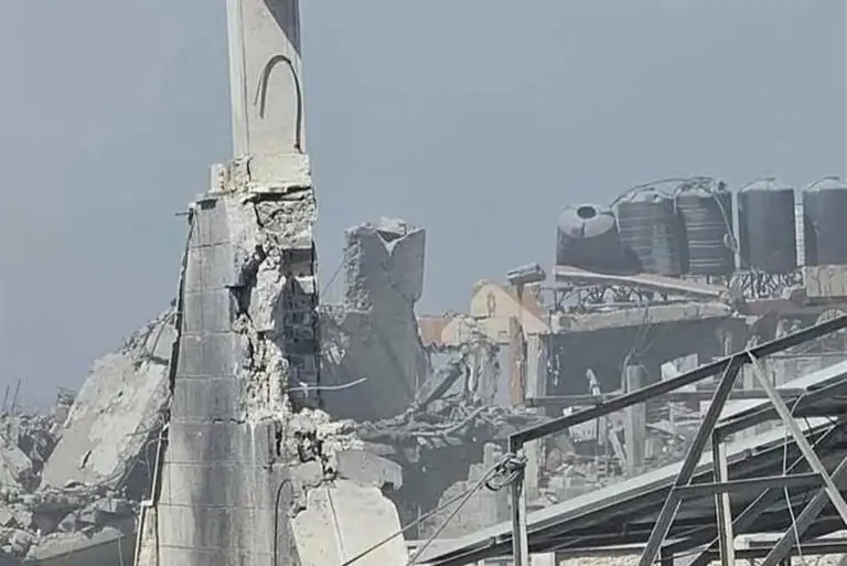 بعد إستهداف كنيسة العائلة المقدسة بغزة البابا ليو الرابع عشر يجري إتصال بنتنياهو 3 خسائر بشرية في قصف لـ العائلة المقدسة