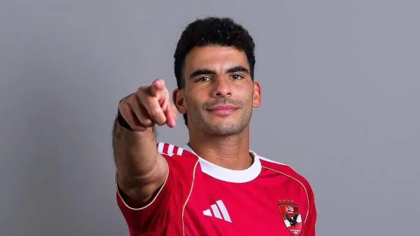 والد زيزو يثير الجدل بتصريحات جديدة سكتّ كتير وهكشف أكاذيب الزمالك قريب 4 عقود زيزو في الأهلي