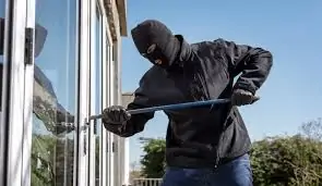 تفاصيل سرقة ڤيلا وزير الإتصالات عملية سطو جريئة بقلب الجيزة تهز الوسط وتثير الجدل 2 عقوبة السرقة
