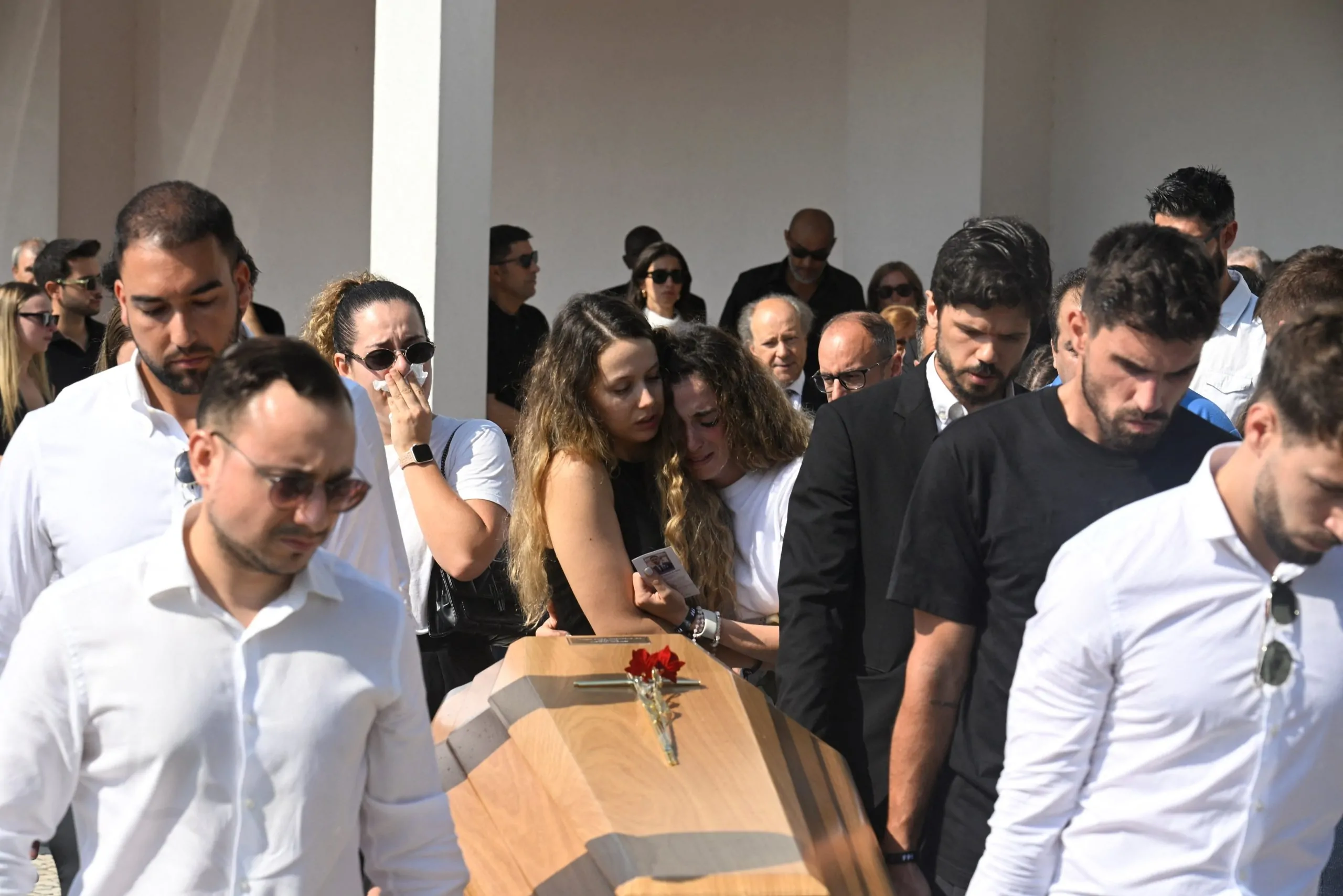 كشف سر غياب كريستيانو رونالدو ومحمد صلاح عن جنازة جوتا 2 جنازة ديوجو جوتا