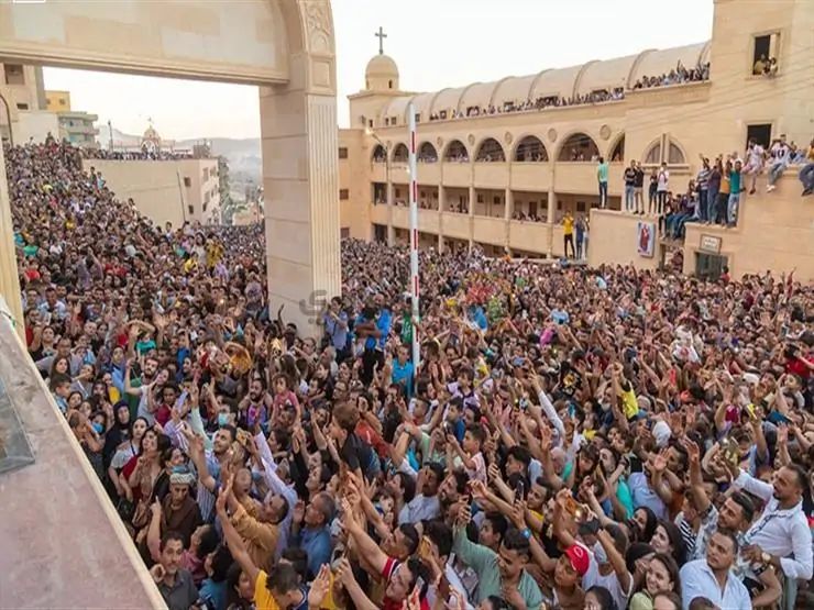 صوم السيدة العذراء مريم دير درنكة يستعد لإنطلاق النهضات الروحية 4 احتفالات صوم السيدة العذراء بدير درنكة
