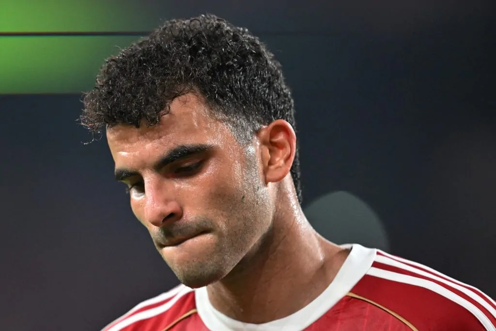وقت الحساب جه رد وتوعد من والد زيزو بعد هتافات جماهير الزمالك ضد نجله 3 هتافات جماهير الزمالك ضد زيزو