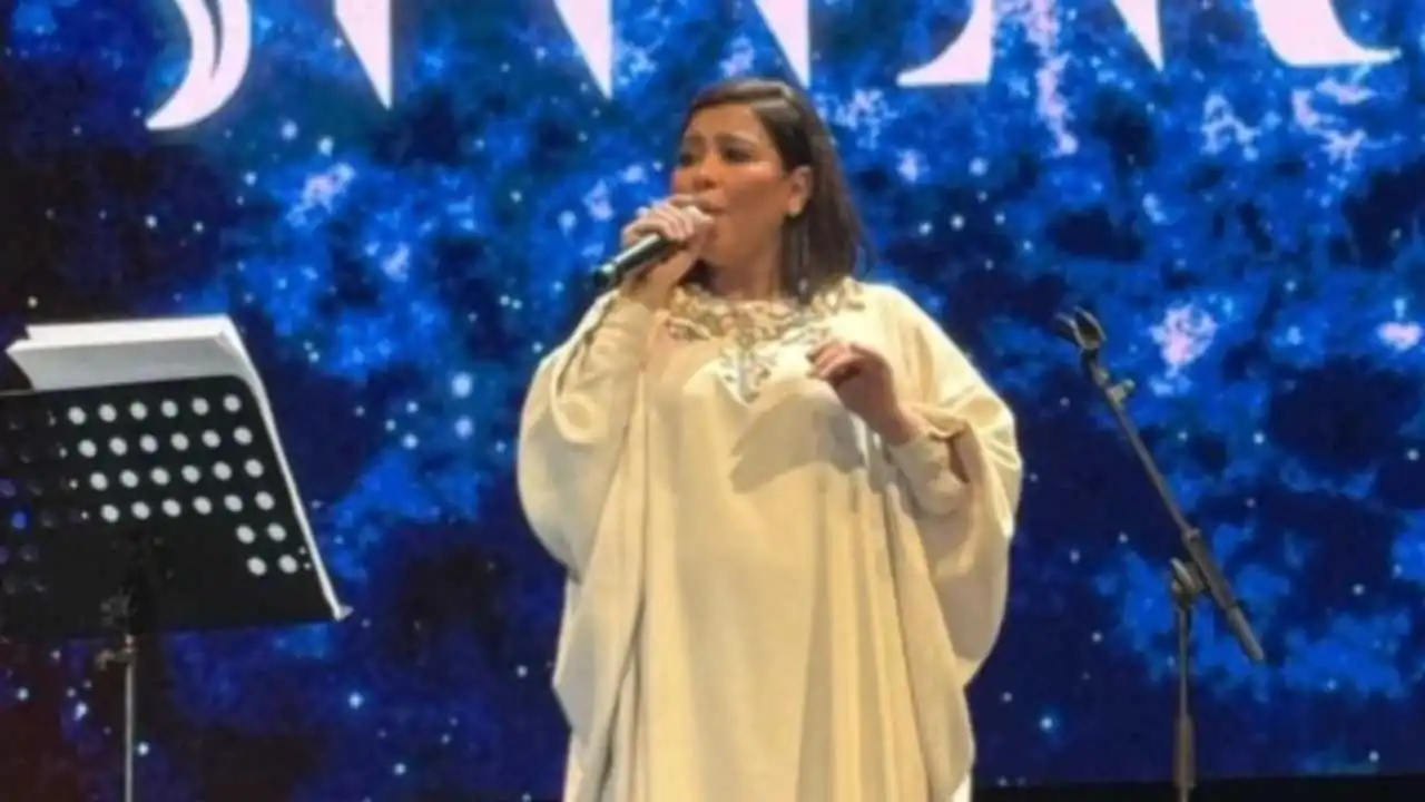 محامي شيرين عبدالوهاب يستغيث بوزير الثقافة لحمايتها والأخير يرد هحميها من مين ده جوزها 4 أوضاع غير طبيعية لـ شيرين عبدالوهاب