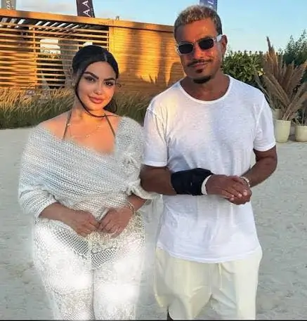 بالصور القبض علي البلوجر نرمين طارق هي والسيارة كلبوش من إطلالات الساحل لـ بوكس الآداب 4 البلوجر نرمين طارق والفنان عمرو دياب