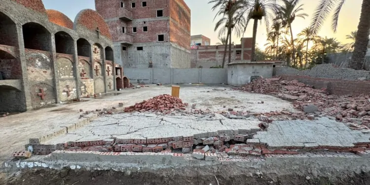 لبناء سور مقابر الأقباط قرار مجلس رشيد بعد هدمه للسور من يعوّض الخسائر 4 بناء سور مقابر الأقباط