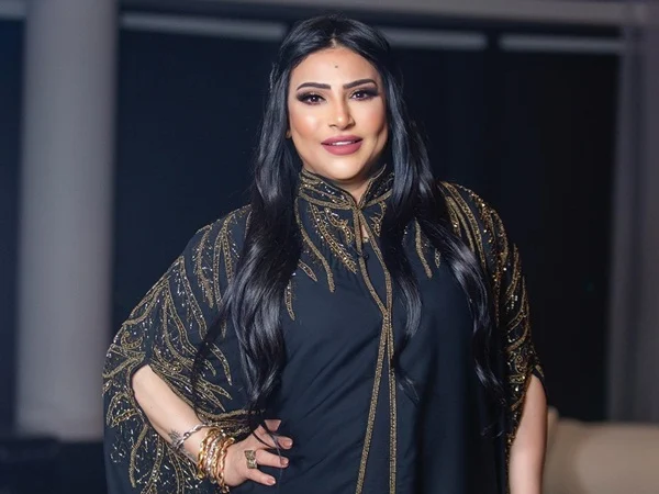 الفنانة بدرية طلبة
