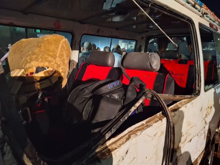 ميكروباص 