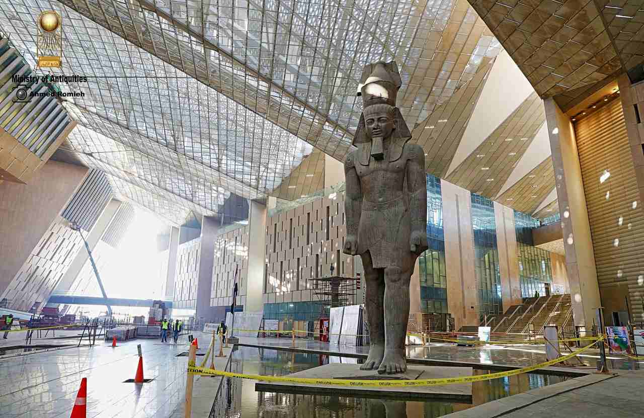 لميس الحديدي تعلق على ضبط صاحب الفيديو الترويجي للمتحف الكبير 3 المتحف الكبير