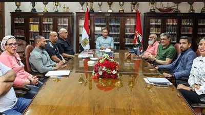تفاصيل اجتماع الخطيب مع لجنة التخطيط والمدير الرياضي ومدير الكرة في حضور ممثلي الإدارات المعاونة للفريق الأول