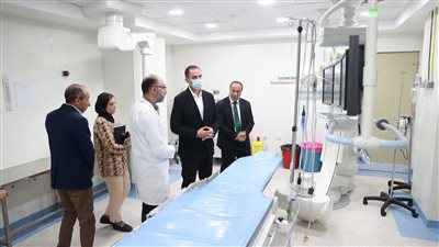 نائب وزير الصحة يتفقد مشروع تطوير مستشفى أبنوب المركزي ومستشفى المبرة للتأمين الصحي بأسيوط