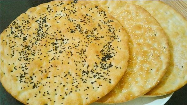 بـ”طعم ولا أروع من كده”.. أسهل وأسرع طريقة لـ”خبز التميس الأفغاني”
