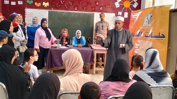 محافظ أسيوط يؤكد دعم الدولة لتمكين المرأة ويشيد بفعاليات المجلس القومي للمرأة بقرية باقور بأبوتيج
