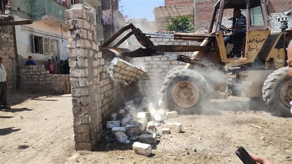 إزالة 21 حالة تعدي بـ8 مراكز ضمن المرحلة الثانية من الموجة الـ27 للإزالات