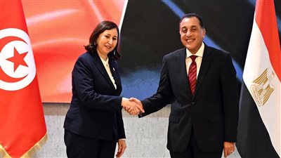 رئيسا وزراء مصر وتونس يشهدان توقيع 8 وثائق في عدد من مجالات التعاون المشترك