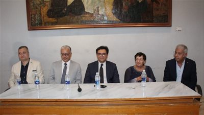 وزير الثقافة يشهد ختام فعاليات الدورة الثالثة لبينالي القاهرة الدولي لفنون الطفل 2025 ويُكرم الفائزين بجوائزه