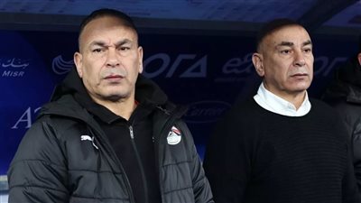 التوأم يتواصلان مع أسامه نبيه لتحفيز منتخب الشباب قبل بطولة كأس العالم