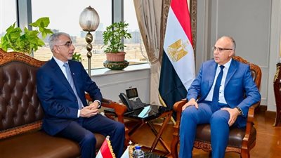 وزير الري يلتقي وزير الأشغال البحريني لمناقشة سُبل تعزيز التعاون بين مصر والبحرين في مجال الموارد المائية