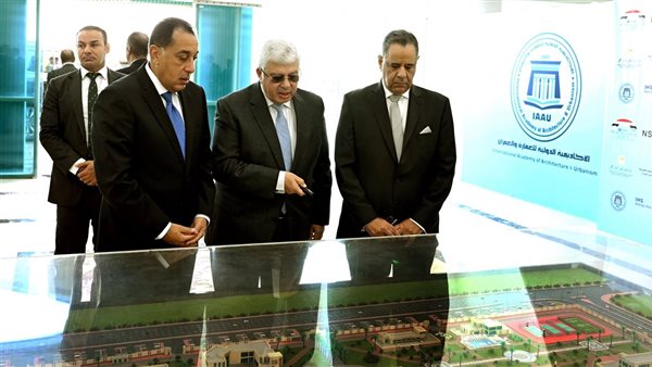 رئيس الوزراء يشارك في فعاليات إطلاق وتدشين الأكاديمية الدولية للعمارة والعمران