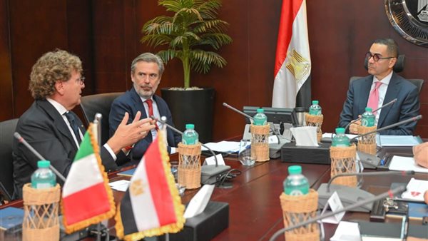 وزير الاستثمار يلتقي السفير الإيطالي ووفد “تكنوكاب” لبحث فرص التعاون