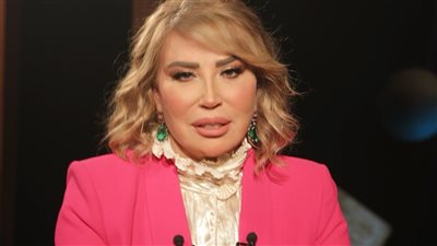 بعد أنباء استعدادها للزواج.. ايناس الدغيدي تؤيد المساكنة وتشيد بالعلاقة قبل الارتباط الشرعي