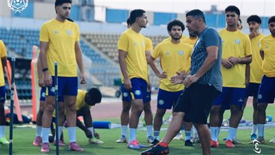 ميلود حمدي يعلن التشكيل الرسمي لفريق الإسماعيلي لمواجهة الزمالك