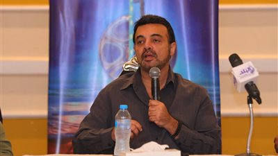 مهرجان بورسعيد السينمائي يفتتح فعالياته بندوة لتكريم النجم الراحل محمود ياسين
