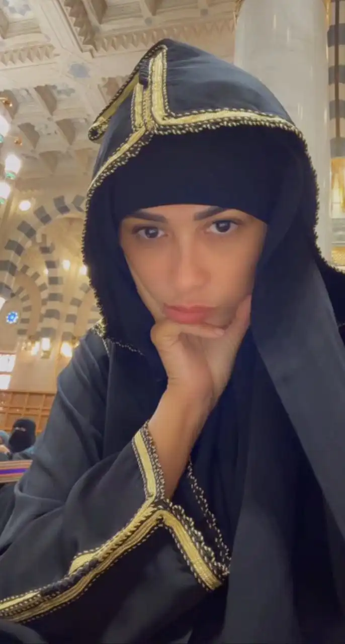 ياسمين عبد العزيز